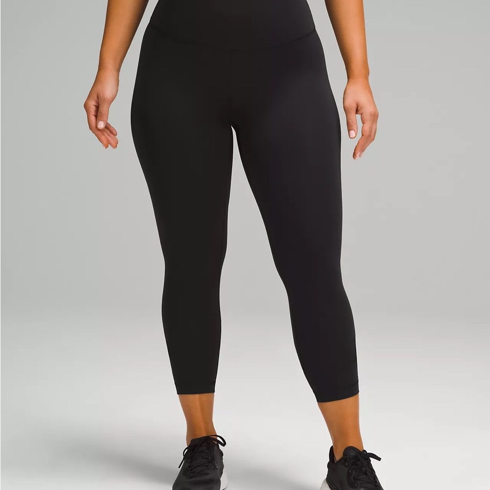 Lululemon Wunder Train Contour Fit High-Rise Tight 25"